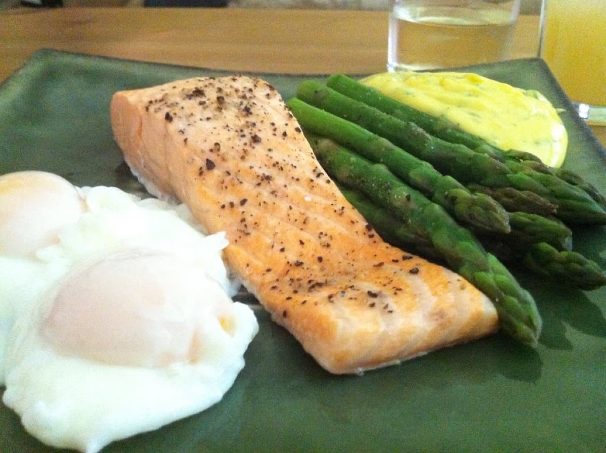 One-Pan Baked Salmon & Asparagus, plated